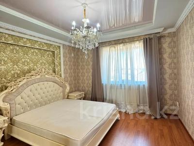 Отдельный дом · 6 комнат · 374.5 м² · 10 сот., мкр Жумыскер, Актау 7а за 45 млн ₸ в Атырау