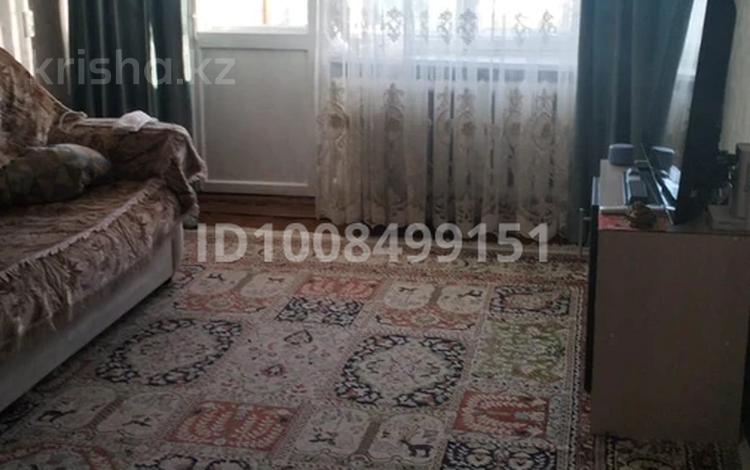 2-бөлмелі пәтер · 44 м² · 4/5 қабат, Строителей 28, бағасы: 8.5 млн ₸ в Аксу — фото 2
