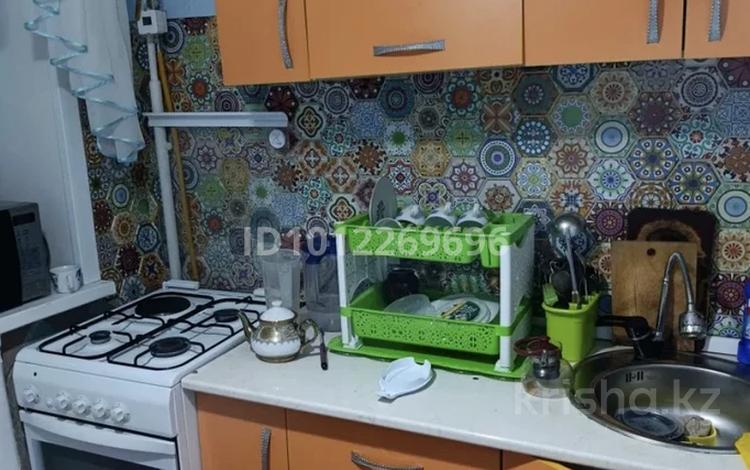 4-бөлмелі пәтер · 60 м² · 4/5 қабат, ул. Алимхана Ермекова 8/2, бағасы: 20.5 млн ₸ в Караганде — фото 2
