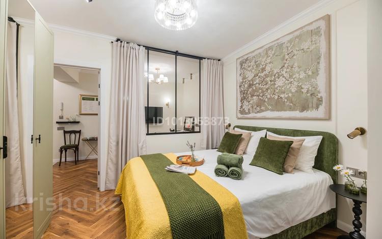 2-бөлмелі пәтер · 35 м² · 2/5 қабат, Самал-2 ш/а. 41, бағасы: 55 000 ₸ в Алматы, Медеуский р-н — фото 2