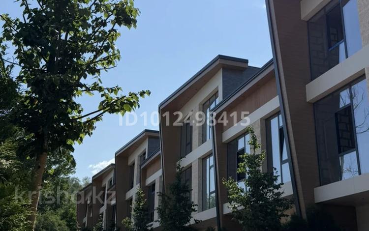 5-комнатная квартира · 286 м² · 3/3 этаж, мкр Ерменсай, Алаш 23 — Мкр.Ремизовка, Улице Жаксылык Ушкемпиров. За ЖК «Династия» за 286 млн ₸ в Алматы, Бостандыкский р-н — фото 11