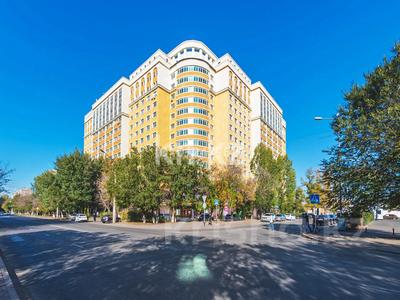 3-комнатная квартира · 90 м² · 10/14 этаж, Сакена Сейфуллина 41 за 60 млн ₸ в Астане, р-н Байконур
