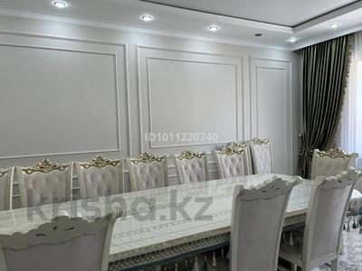 4-комнатная квартира · 130 м² · 4/5 этаж, проспект Тауелсиздик 6 — Спорткомплекс Евразия и Мұзайдыны за 520 000 ₸ в 