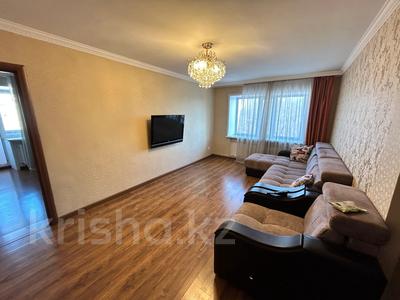 2-комнатная квартира · 60 м² · 5/5 этаж, Аманжолова за 20 млн ₸ в Караганде, Казыбек би р-н