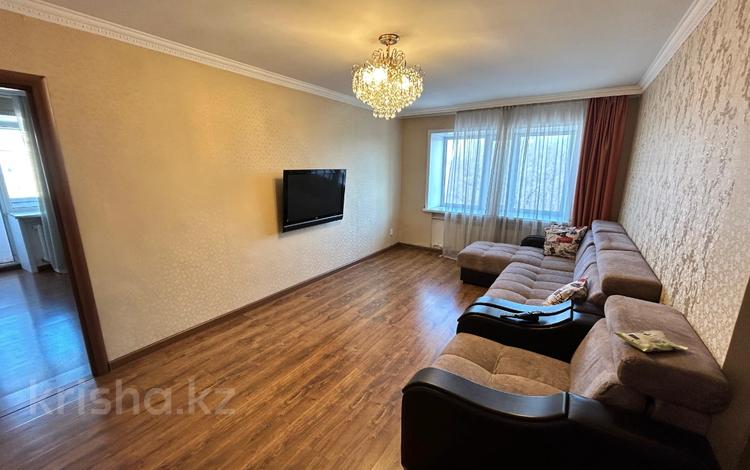 2-бөлмелі пәтер · 60 м² · 5/5 қабат, Аманжолова, бағасы: 20 млн ₸ в Караганде, Казыбек би р-н — фото 2