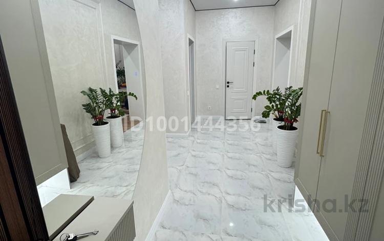 2-бөлмелі пәтер · 75 м² · 3/5 қабат, мкр. Алтын орда 47, бағасы: 34.5 млн ₸ в Актобе — фото 2