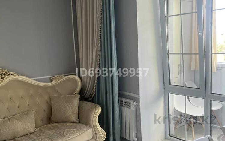 3-комнатная квартира, 60 м², Мира 43 — Алашахана за 37 млн 〒 в Жезказгане — фото 2