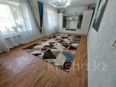 3-комнатная квартира · 91 м² · 2/4 этаж, мкр Аулие-Ата 61 — Возле поликлиника Новый гор больница, Ожоговый больница, школа за 12 млн ₸ в Таразе
