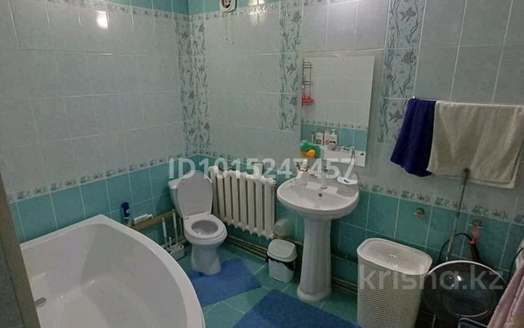 Часть дома · 4 комнаты · 80 м² · 10 сот., Толстого 5/1 — В центре за 23 млн ₸ в Ленгере — фото 53