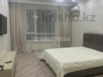 1-комнатная квартира · 50 м² · 2/8 этаж · помесячно, 193-й квартал, Шаяхметова 18b — Аргынбекова за 300 000 〒 в Шымкенте, Енбекшинский р-н