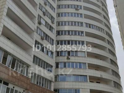 3-бөлмелі пәтер · 100 м² · 14/16 қабат, Розыбакиева 289, бағасы: 400 000 ₸ в Алматы, Бостандыкский р-н