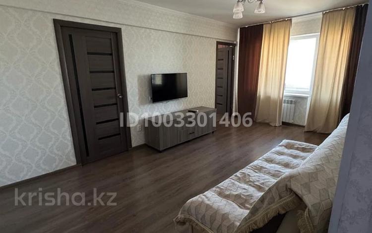 3-комнатная квартира · 50 м² · 4/5 этаж, Бокейханова 7а за 30 000 ₸ в Балхаше — фото 2