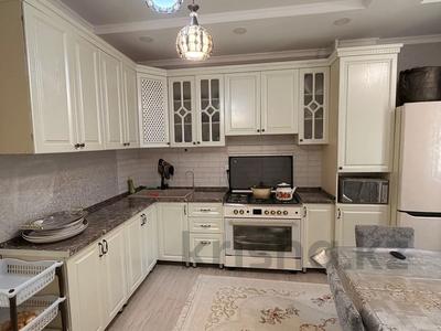 2-бөлмелі пәтер · 68 м² · 3/9 қабат, 17-ш/а. 94, бағасы: 25.6 млн ₸ в Актау, 17-й мкр