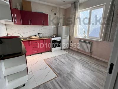 Отдельный дом · 4 комнаты · 106 м², Наурыз 196 — 47 Мектеп жақта.Ұқақ мерзімге. Отбасылы кісілерге беріледі за 220 000 〒 в Коянкусе