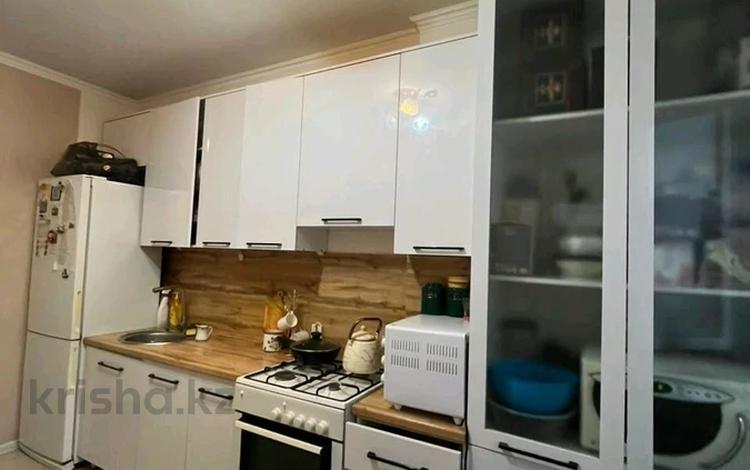 2-комнатная квартира · 63 м², мкр Турлан, Есенова 638 за 130 000 ₸ в Шымкенте, Абайский р-н — фото 2