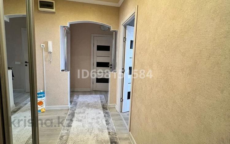 3-бөлмелі пәтер · 72 м² · 7/9 қабат, 5 микр 7, бағасы: 28.5 млн ₸ в Аксае — фото 17