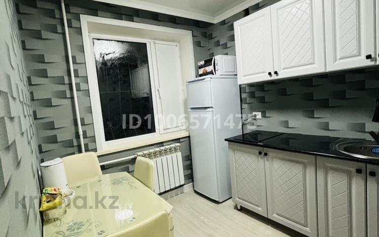 1-бөлмелі пәтер · 31 м² · 1/5 қабат, Мичурина, бағасы: 5.7 млн ₸ в Шахтинске — фото 2