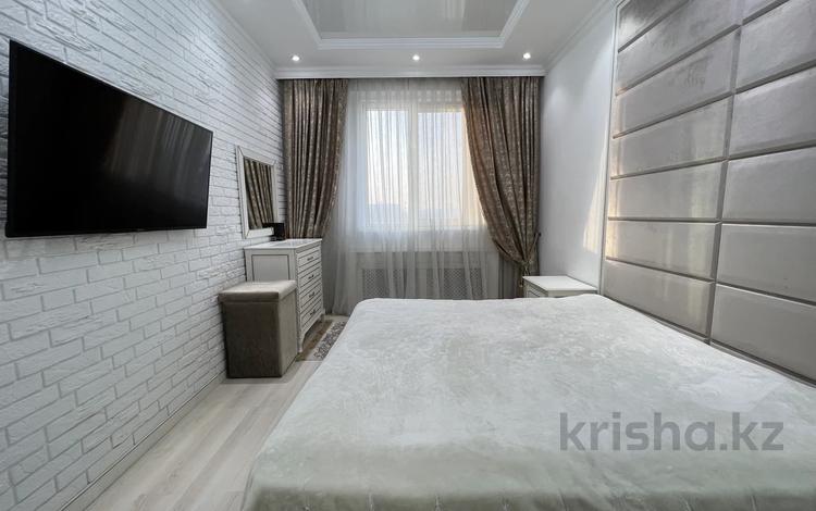 2-комнатная квартира · 90 м² · 4/10 этаж, Жарокова — Байкадамова за 450 000 ₸ в Алматы, Бостандыкский р-н — фото 2