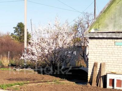 Дача · 1 комната · 100 м² · 11 сот., Автомобилист автокомбинат 24 за 4 млн ₸ в Актобе, жилой массив Акжар-2