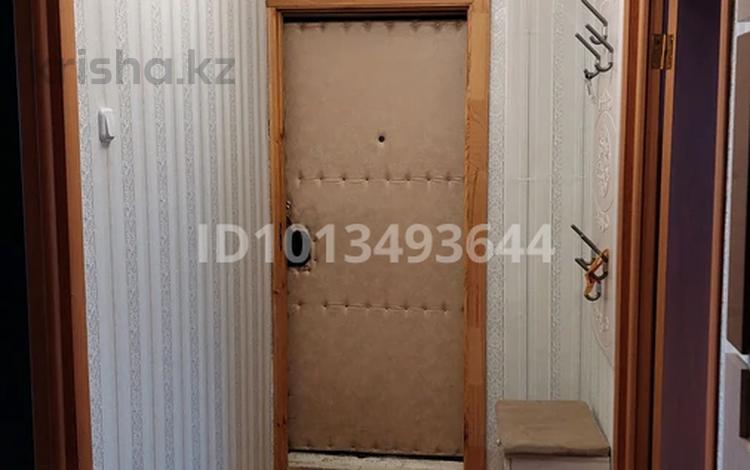 3-бөлмелі пәтер · 60 м² · 4/5 қабат, Васильковский 1а — Магазин Сырымбет, бағасы: 190 000 ₸ в Кокшетау — фото 2