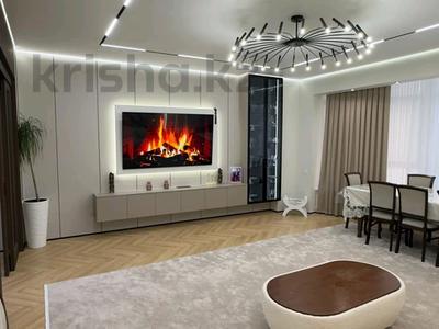 4-бөлмелі пәтер · 170 м² · 3/9 қабат, мкр 12, бағасы: 73 млн 〒 в Актобе