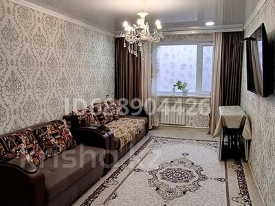 2-комнатная квартира, 48 м², 3/5 этаж, Алашахана 28 — Маг.Астана за 15 млн 〒 в Жезказгане