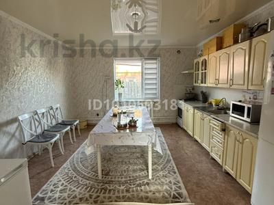 Жеке үй · 3 бөлме · 114 м² · 6 сот., Матросова 11 — Каргалинская городская больница, бағасы: 16 млн ₸ в Актобе, жилой массив Жилянка