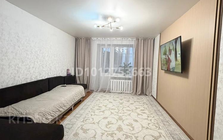 2-бөлмелі пәтер · 45 м², саяткор 45, бағасы: 17.5 млн ₸ в Семее — фото 2
