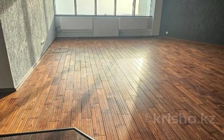 2-бөлмелі пәтер · 90 м² · 13/29 қабат, проспект Аль-Фараби 7к5а, бағасы: 88 млн ₸ в Алматы, Бостандыкский р-н — фото 5