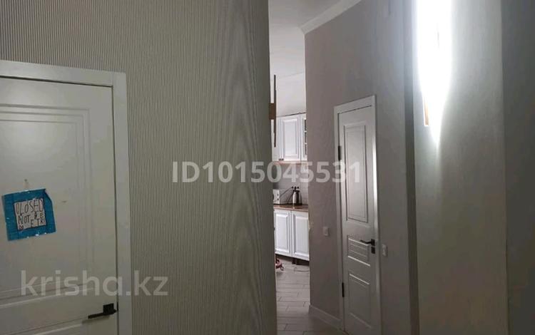 2-комнатная квартира · 56 м² · 8/8 этаж, 19-й мкр 45 за 15.5 млн ₸ в Актау — фото 2