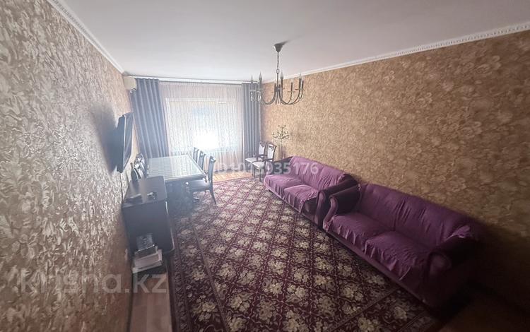 3-комнатная квартира · 89 м² · 5/9 этаж, мкр. Алмагуль, Мкр Алмагул за 285 000 ₸ в Атырау — фото 2