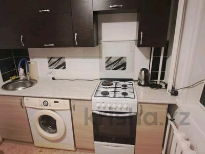 3-бөлмелі пәтер · 65 м² · 8/9 қабат, Батыр Баяна 7, бағасы: 150 000 〒 в Петропавловске