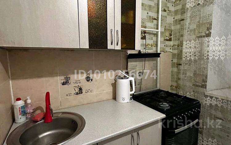 1-бөлмелі пәтер · 31.8 м² · 4/5 қабат, мкр 8, мкр 8 Сатпаева 10 — ресторан Кездесу, бағасы: 8.5 млн 〒 в Актобе — фото 2