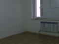 3-комнатная квартира, 90 м², 2/5 этаж помесячно, Адия 27 за 100 000 〒 в Шымкенте, Каратауский р-н — фото 3