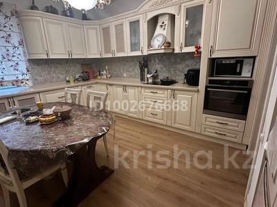 4-бөлмелі пәтер · 131 м² · 1/3 қабат, мкр Юго-Восток, Таугуль 3 улица 10а, бағасы: 58 млн ₸ в Караганде, Казыбек би р-н