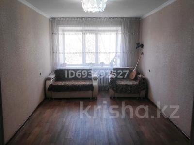 3-комнатная квартира, 61.3 м², 2/5 этаж, Камзина 10 за 18.5 млн 〒 в Павлодаре