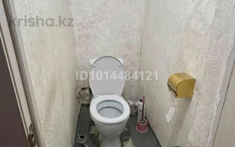 2 комнаты · 54 м² · 2/4 этаж, 1 мкр 22 за 150 000 ₸ в Жанаозен — фото 2
