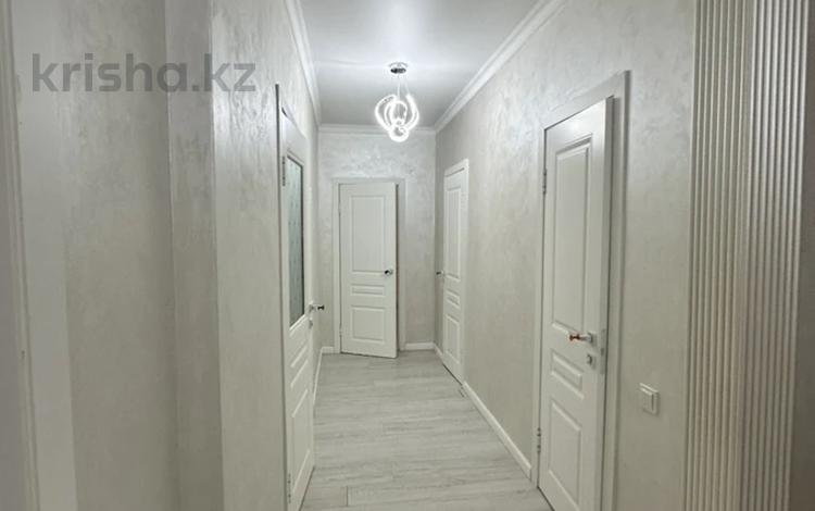2-бөлмелі пәтер · 88 м² · 8 қабат, Шұғыла ш/а., Жуалы 1, бағасы: 39 млн ₸ в Алматы, Наурызбайский р-н — фото 2