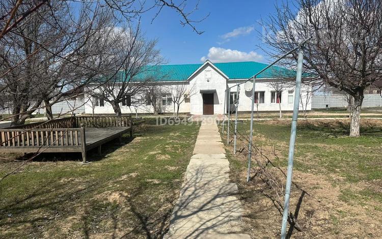 Жеке үй · 4 бөлме · 253 м² · 61.6 сот., ул. Корганбаев (ул. 245) 74, бағасы: 35 млн 〒 в Кульсары — фото 2