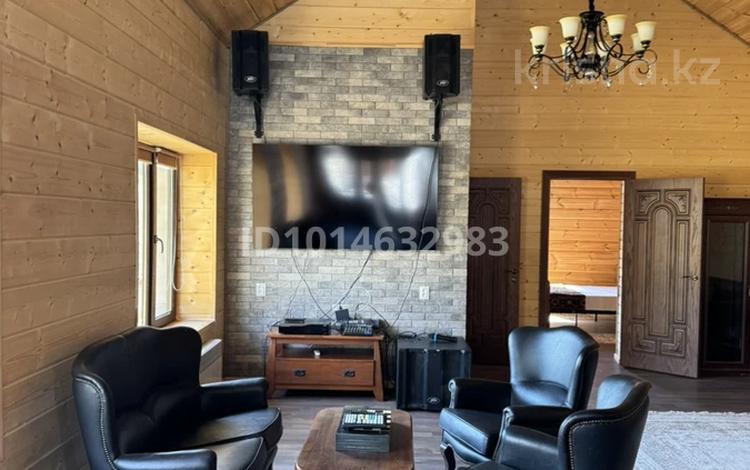 Дача · 3 комнаты · 200 м², Не далеко от зоны отдыха Алтын Дан — Не далеко от зоны отдыха Алтын Дан за 150 000 ₸ в Шымкенте — фото 2
