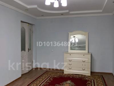 2-бөлмелі пәтер · 55 м² · 2/5 қабат, Төле би 141 — На против Говд, и рядом Нұр мешіт, бағасы: 110 000 ₸ в 