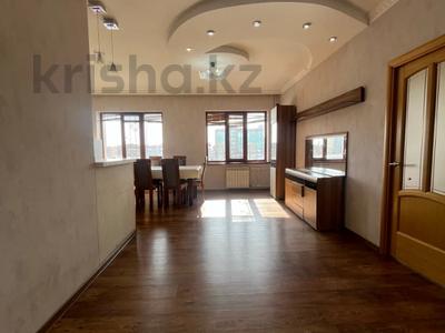 3-комнатная квартира · 92.8 м² · 6/8 этаж, мкр. Алтын орда, Алия молдагулова за 210 000 ₸ в Актобе