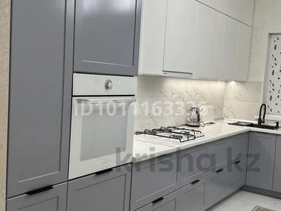 Отдельный дом · 4 комнаты · 160 м² · 4 сот., Карасай батыра 146а — Кулымбетова за 30 млн ₸ в Актобе, мкр. Курмыш