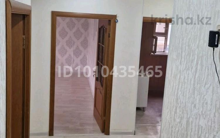 3-бөлмелі пәтер · 69 м² · 4/4 қабат, Микрорайон Коктем 19, бағасы: 15 млн ₸ в Жанаозен — фото 2