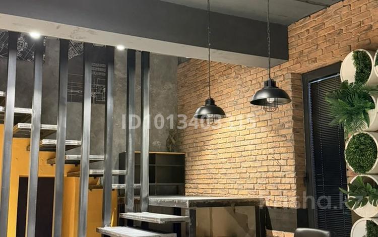 Офисы · 200 м² за 3.2 млн ₸ в Шымкенте, Аль-Фарабийский р-н — фото 2