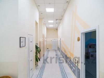 Білім орталықтары · 601 м², бағасы: 610 млн ₸ в Астане, Нура р-н