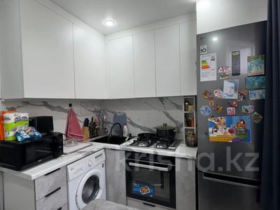 3-комнатная квартира · 63 м² · 5/5 этаж, абая за 21 млн ₸ в Уральске, мкр Школьник