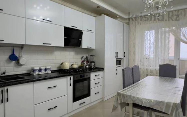 2-комнатная квартира, 97 м², 1/5 этаж, алтын орда 9/3к1 — Нектар Сымбат за 32 млн 〒 в Актобе — фото 10