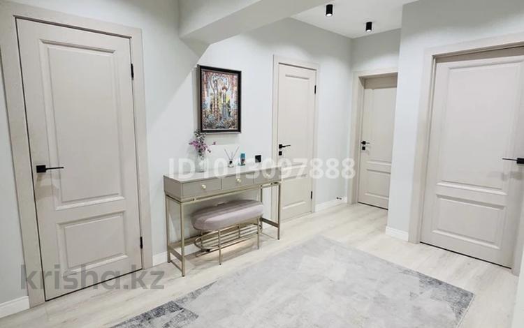 4-комнатная квартира · 108 м² · 12/12 этаж, мкр Дарабоз 69 за 92 млн ₸ в Алматы, Алатауский р-н — фото 2