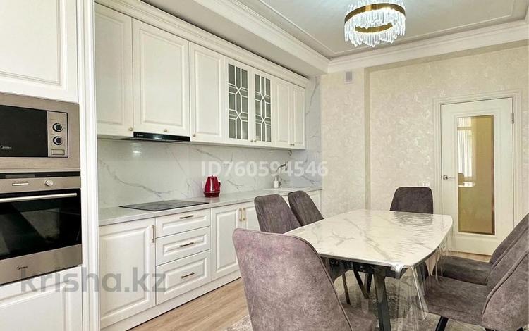 2-бөлмелі пәтер · 75 м² · 6/14 қабат, Абая 165 — Тургут Озала, бағасы: 22 000 ₸ в Алматы, Алмалинский р-н — фото 4